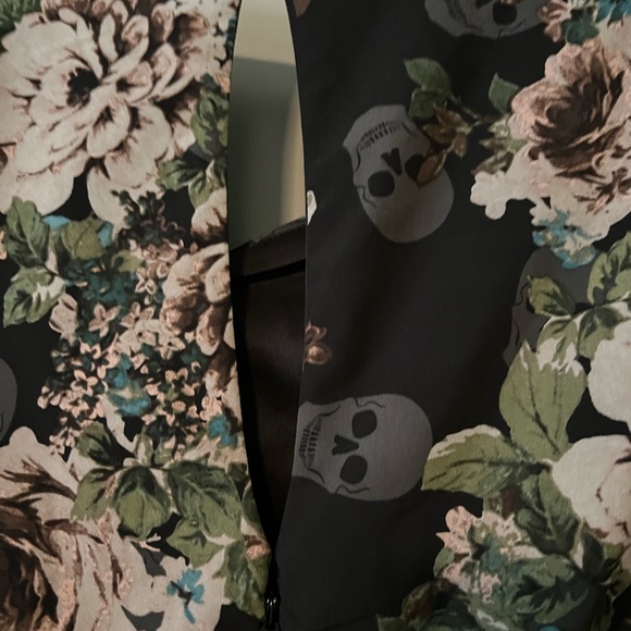 Blouse from torrid. Size 3. Euc worn once - Picture 4 of 5